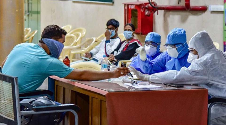 Suspected coronavirus patient commits suicide by jumping off 7th floor of Safdarjung Hospital
