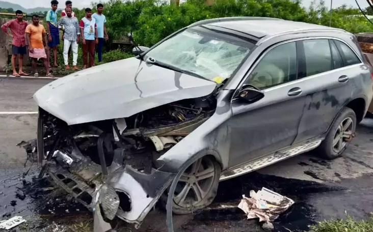 Cooperating with authorities probing Mistry car crash: Mercedes-Benz India