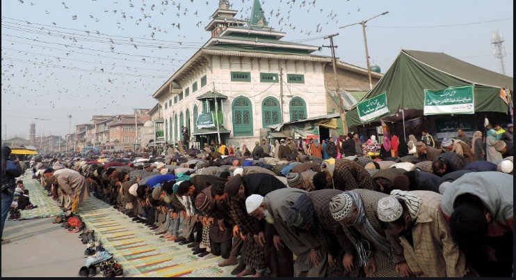 Wakaf board suspends prayers in shrines, displaying of holy relics on ensuing Mehraj-ul-Alam celebrations