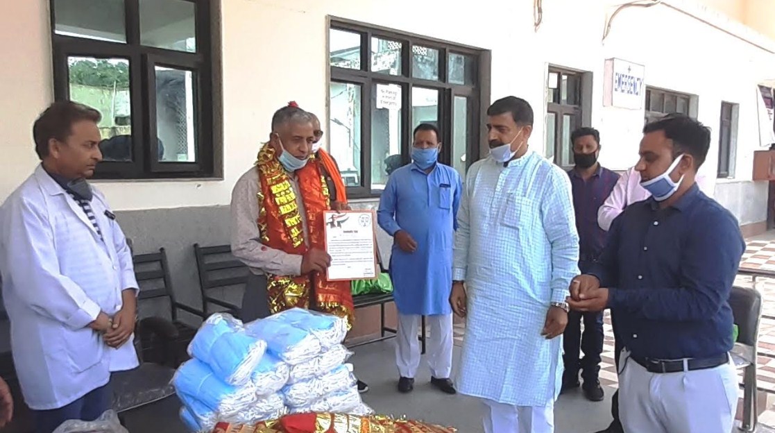 Doctors,Nurses,Sanitation workers,Security Forces are true Warriors : Jugal Kishore MP 