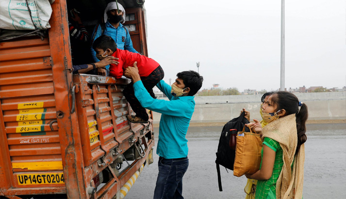'Don't leave Delhi during lockdown': CM Kejriwal appeals to migrant workers
