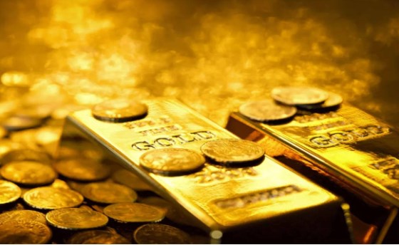 Gold price decreases after witnessing a surge on Tuesday