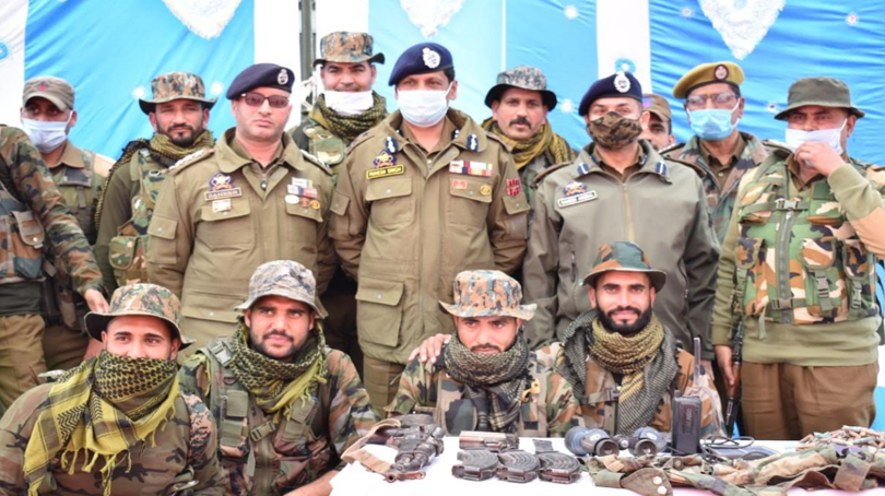 IGP Jammu Zone visits Sub Division Mendhar Poonch to review security scenario of Border areas