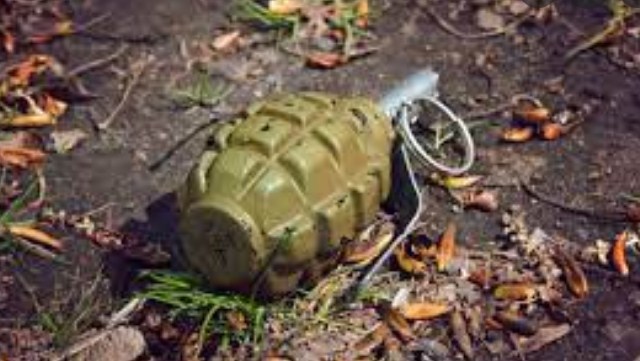 One injured in a grenade attack near police lines in Doda district of Jammu and Kashmir