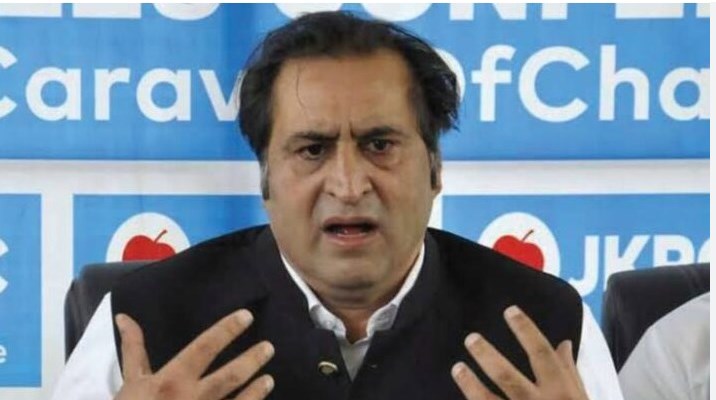 Challenging abrogation of Article 370 in SC might have been a mistake: Sajad Lone