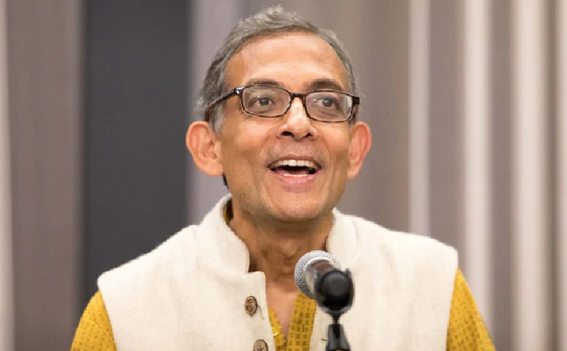 "Reduce Centre's Equity to less than 51% in public banks" : Abhijit Banerjee