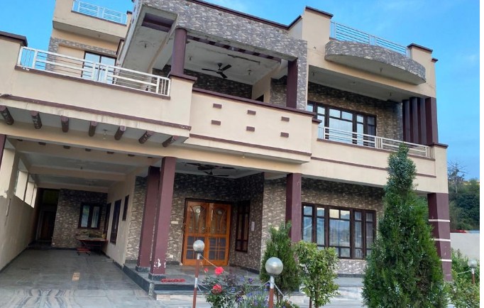 ACB Attaches Property Worth Crores of former Chief Supervisor, FCI Godown Udhampur