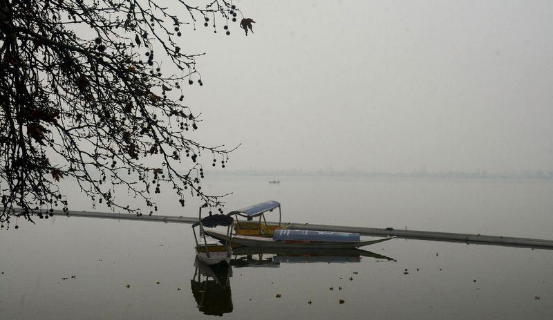 Minimum temperatures across Kashmir settle above seasonal average