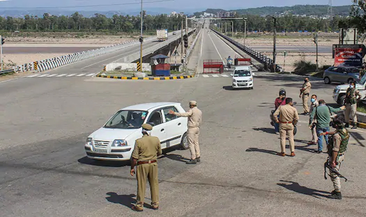 Two LeT Militants Surrender Before Security Forces in Jammu and Kashmir