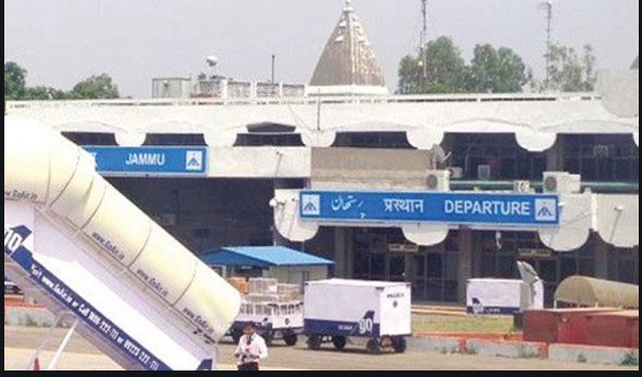 JK Govt arranges 23 COVID special trains, 3 flights, scores of buses to evacuate its 83334 stranded residents