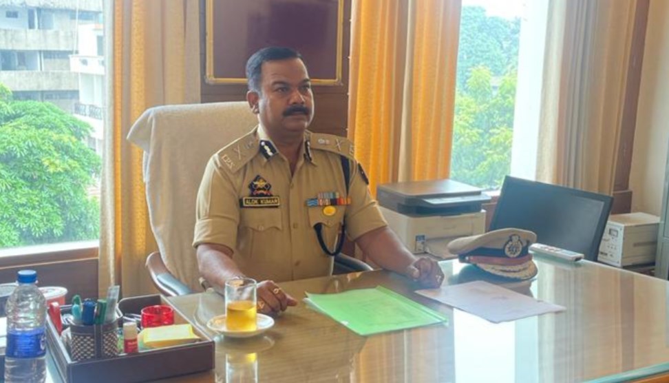 ADGP Alok Kumar takes charge as Director Fire and Emergency Services