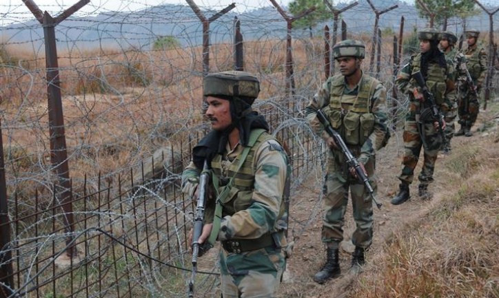 Pak army shells forward areas along LoC in J-K''s Rajouri, Poonch