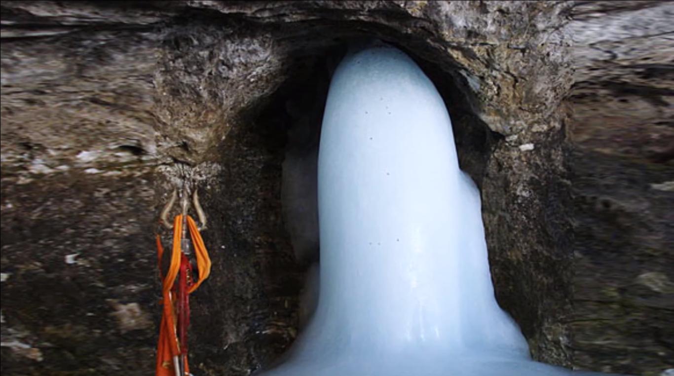 Over 81000 people obeisance at Holy Amarnath cave in 6 days 