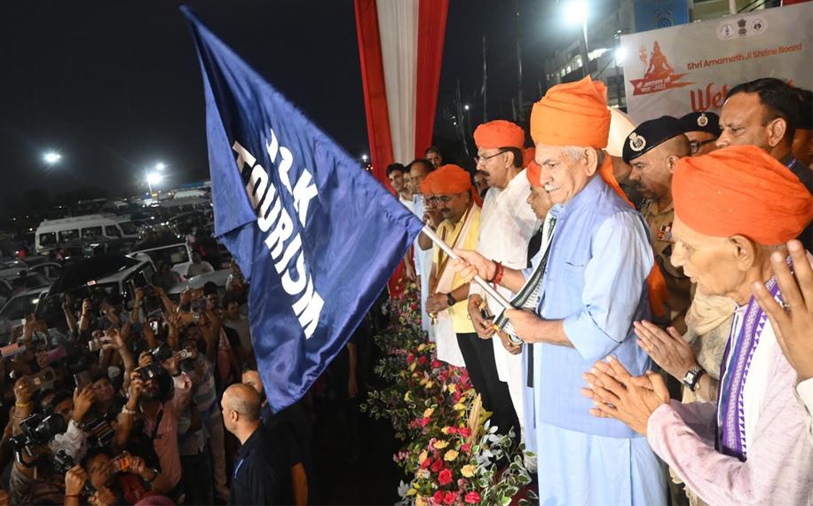Lieutenant Governor flags off the first batch of pilgrims of Shri Amarnath Ji Yatra