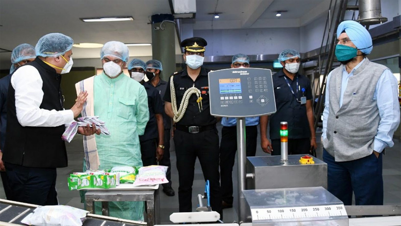 Lt Governor visits AMUL Plant at Anand, Gujarat