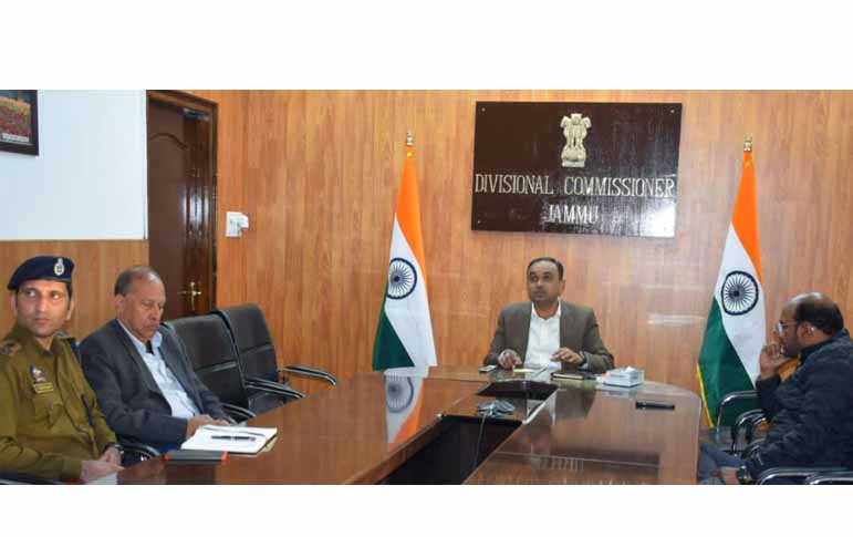 Div Com Jammu and ADGP discuss measures for smooth traffic movement on Dalwas-Ramban stretch of National Highway