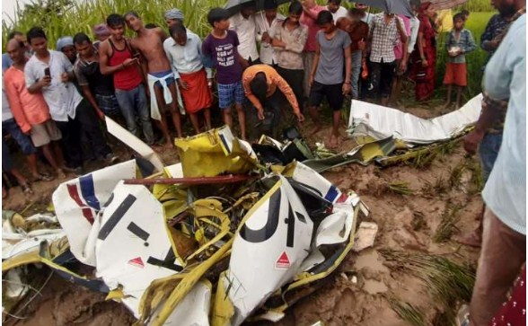 One killed as aircraft crashes in Uttar Pradesh's Azamgarh
