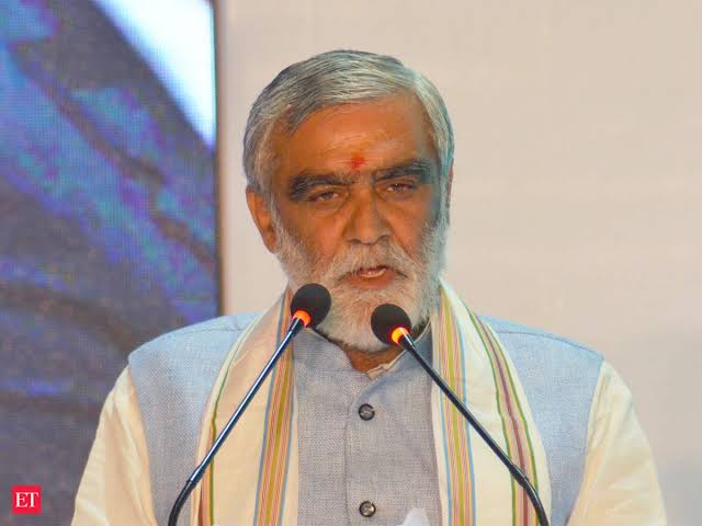 Cow urine to be used in medicines and treatment of Cancer: Union health Minister Choubey