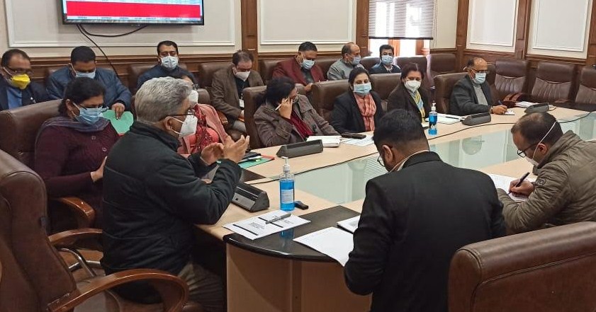 FC Health reviews implementation of PMJAY SEHAT scheme