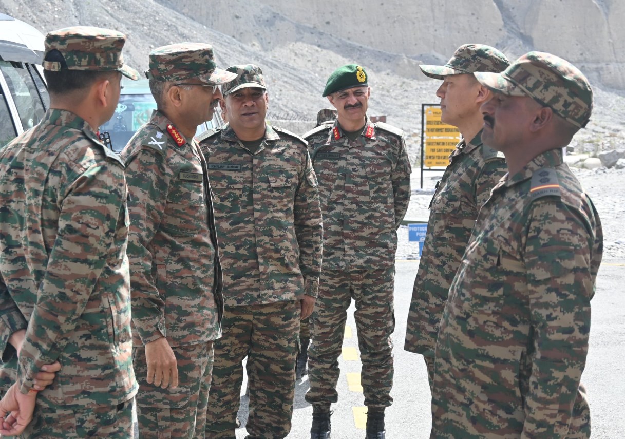 Army commander visits Siachen, asks troops to be prepared for challenges