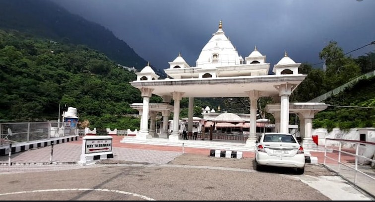 J-K Covid-19 protocols revised, 25,000 pilgrims can now visit Vaishno Devi
