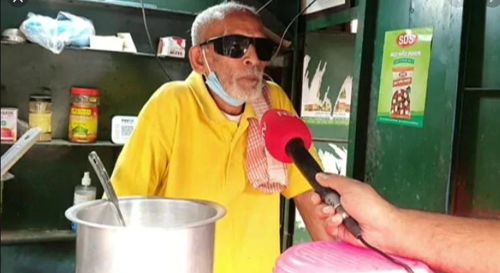 Case Filed Against Delhi YouTuber On Baba Ka Dhaba Owner's Complaint