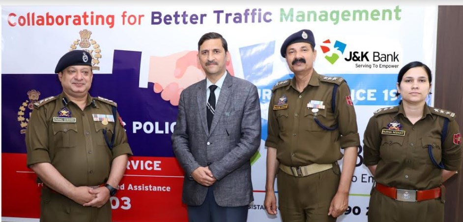 J&K Bank hands over branded barricades to Traffic Department
