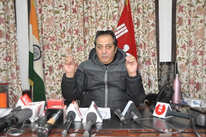 J&K Government issues order of Appointment of IAS Baseer khan as Advisor, reshuffle of departments soon 