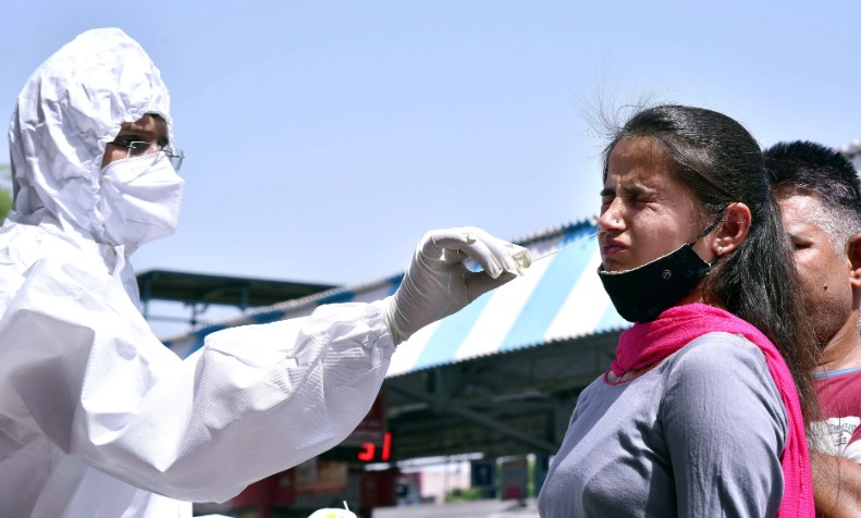 India reports 18,738 fresh COVID-19 cases in last 24 hours, active cases jumps to 1,34,933