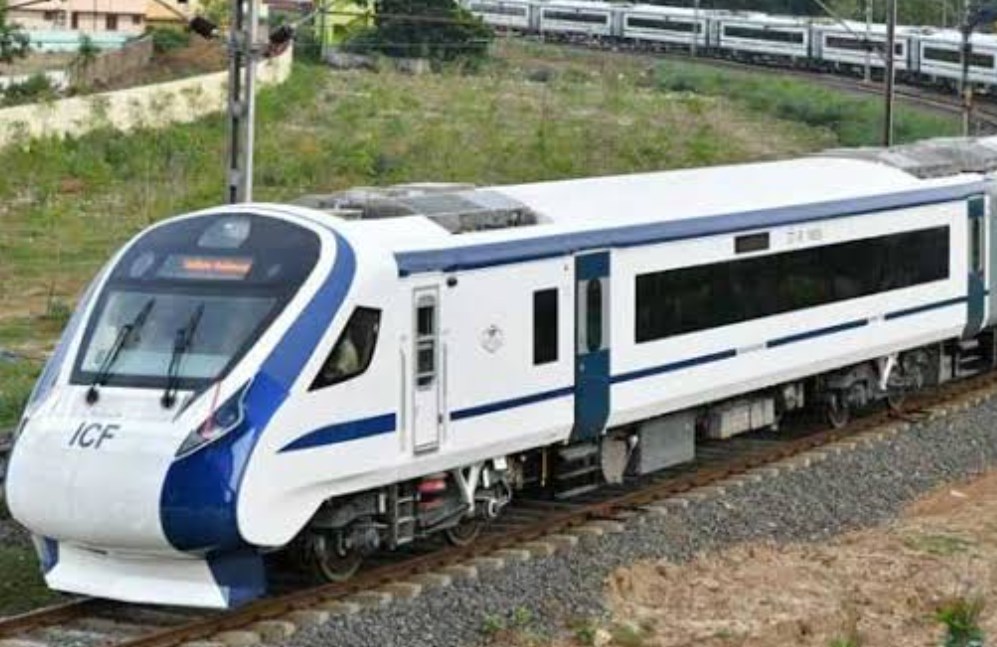 PM Narendra Modi flags off 4th Vande Bharat train, to run between Una-Delhi