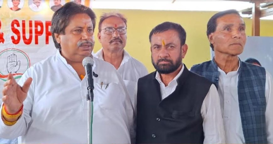 No Modi 'wave' anywhere in country, just media hype: Bhalla