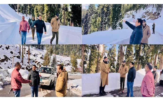 Snow clearance in full swing on road leading to tourist spot Guldanda- Bhaderwah