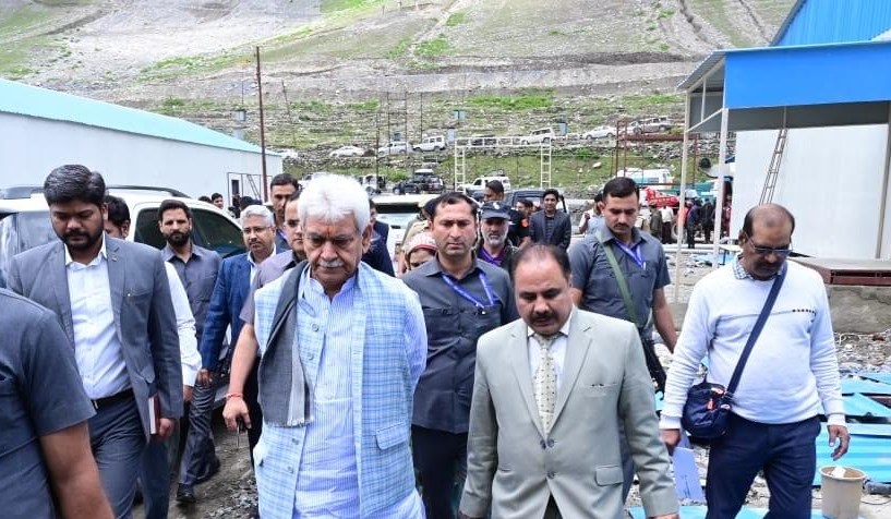 Lt Governor visits Baltal; reviews status of preparedness of Shri Amarnath Ji annual pilgrimage through Baltal route