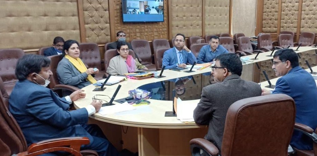 Dheeraj Gupta reviews implementation of transfer of funds, functions, functionaries to Municipal Bodies of JK