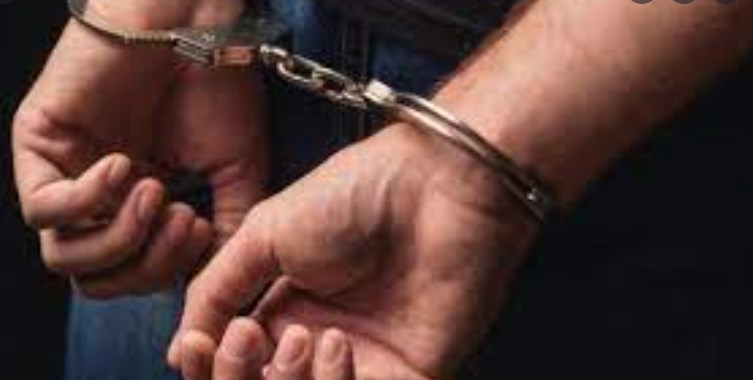 J-K: Two LeT operatives arrested in Budgam district