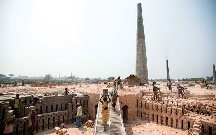 J&K allows operation of stone crushers and Brick Kilns to stop labourers' migration