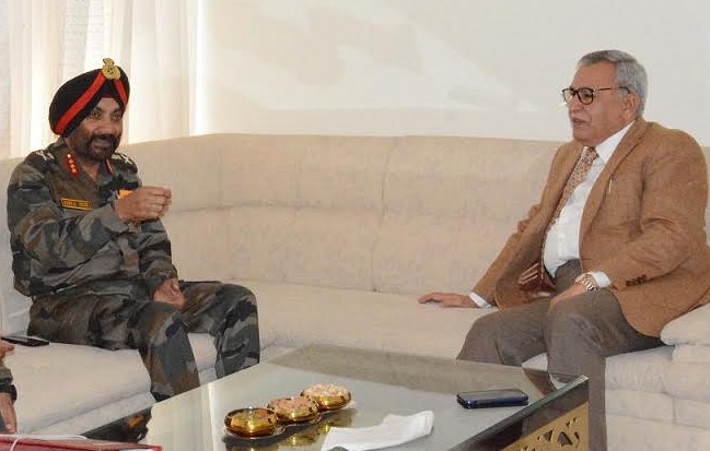 DG BRO calls on Advisor Khan