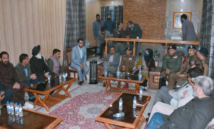 ADGP (L&O), Div Com Jammu visit Poonch to assess security scenario post DKG encounter
