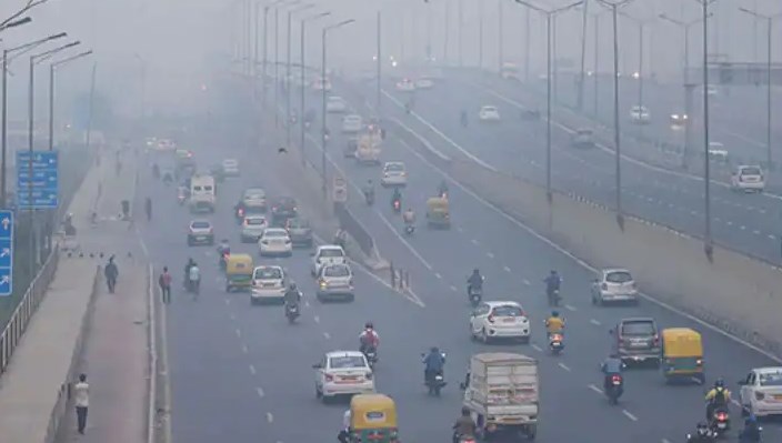 Delhi air pollution: Government lifts ban on plying of BS-3 petrol, BS-4 diesel four-wheelers