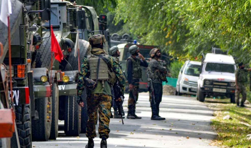 4 policemen beaten up by army personnel in Kupwara