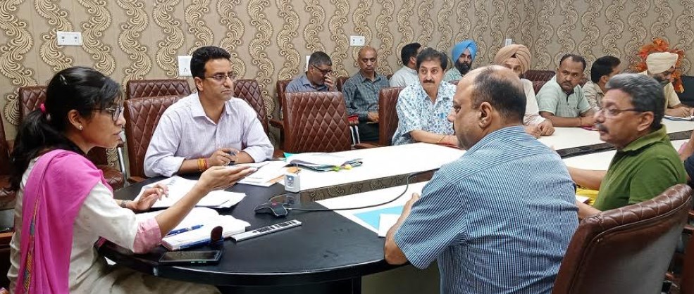 DC Jammu reviews arrangements for Shri Amarnath Ji Yatra 2022