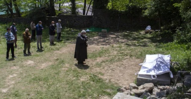COVID-19: 25 deaths, 2135 cases reported in J&K