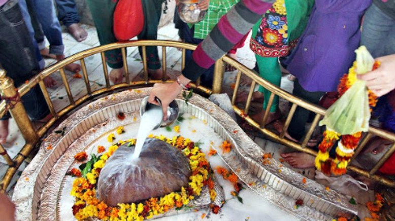 Amid 'Bam Bam Bhole' chants, Maha Shivratri celebrated with fervor in Jammu