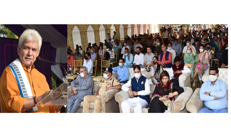 Lt Governor launches Polythene-free Srinagar campaign