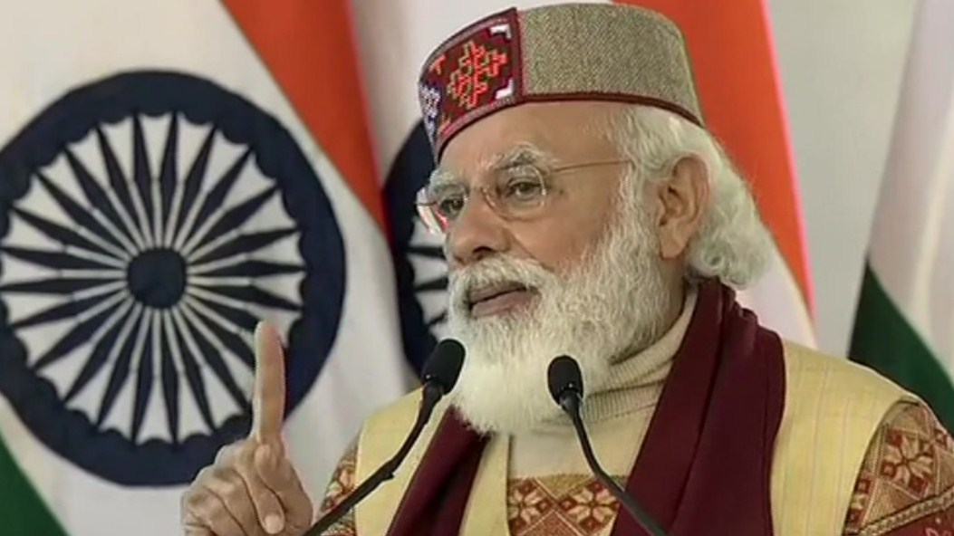 Development of border infrastructure will benefit common man, army: PM Modi