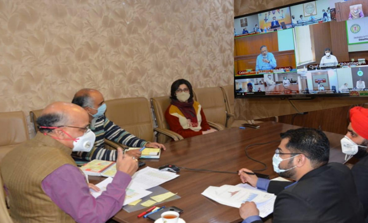 J&K sees 40% increase in weekly cases with 2/3rd travellers, hospital occupancy at less than 4% : Cabinet Secretary reviews situation 