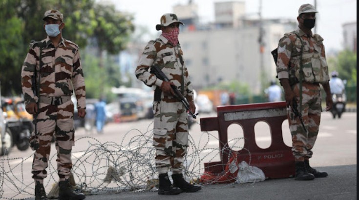 Police stop car with explosives, foil attack in J&K’s Pulwama; NIA on spot