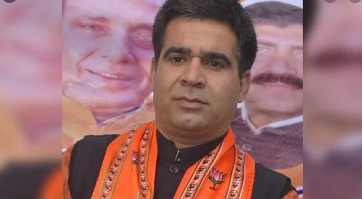 BJP president Ravinder Raina found Corona positive.