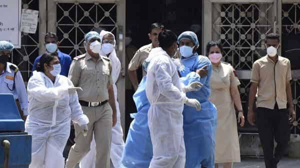 Coronavirus Cases cross 90,000 as India records Biggest Single Day jump of 4,987 fresh cases