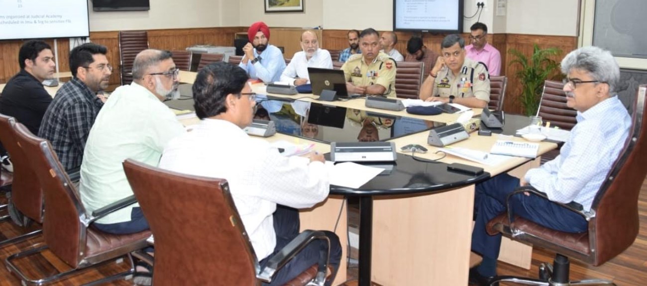 CS reviews progress on implementation of new Criminal Laws in JK